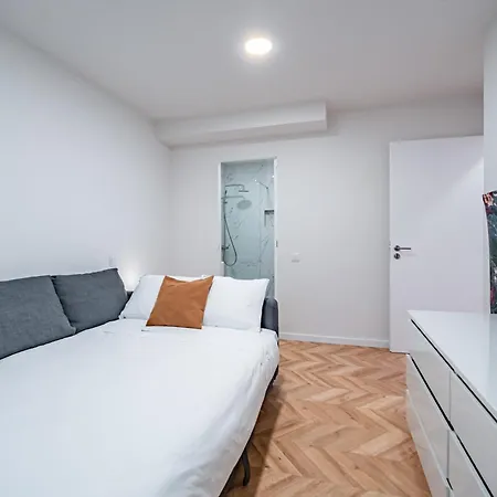 Nyaraló Spritz Hour House