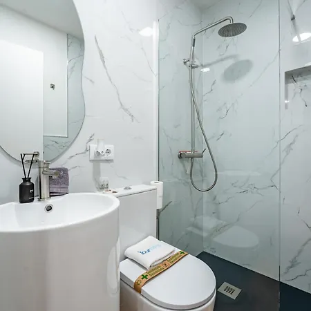 Spritz Hour House Oporto